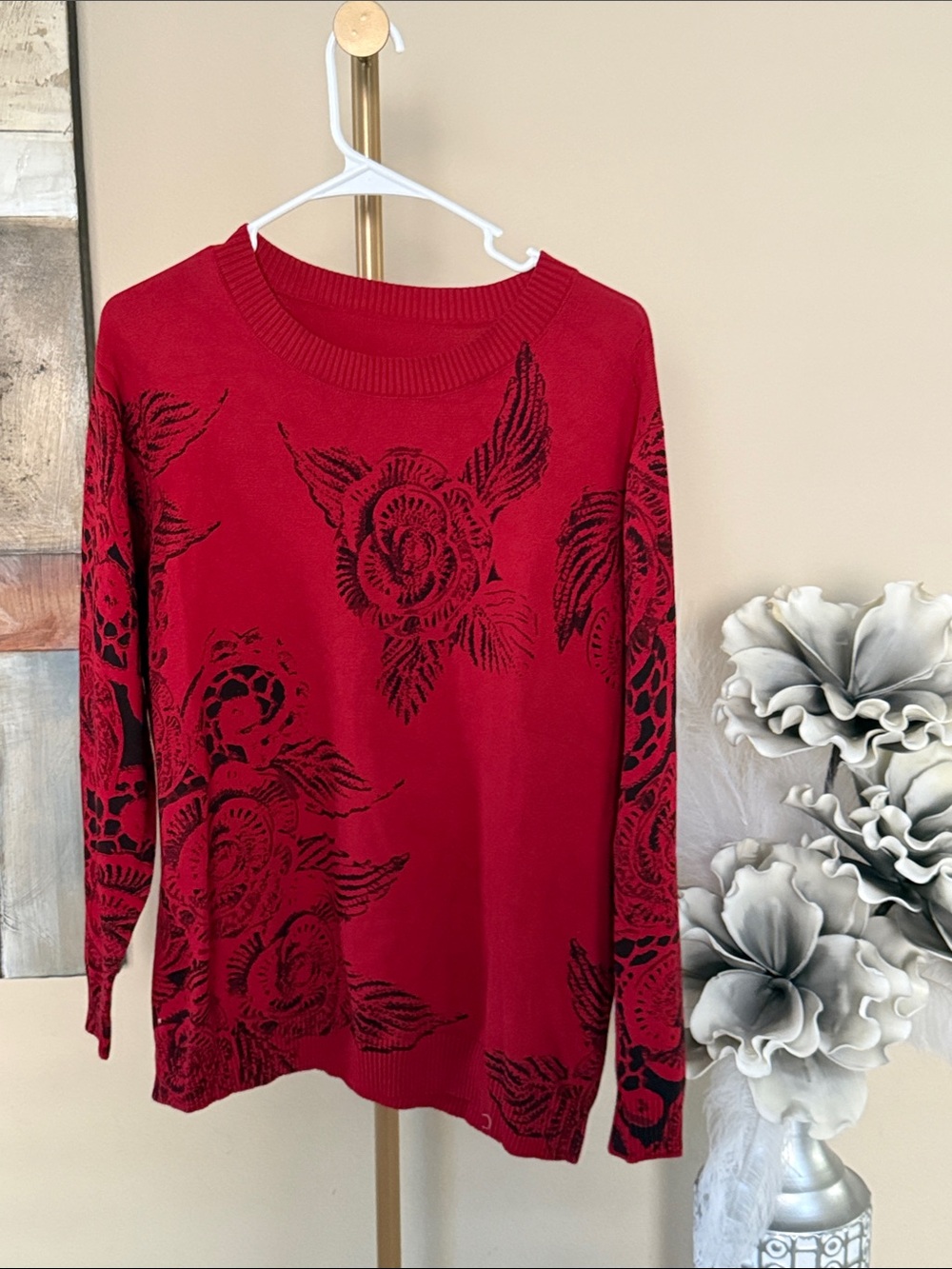 SHEIN Red Crewneck Sweater with Black Floral Print